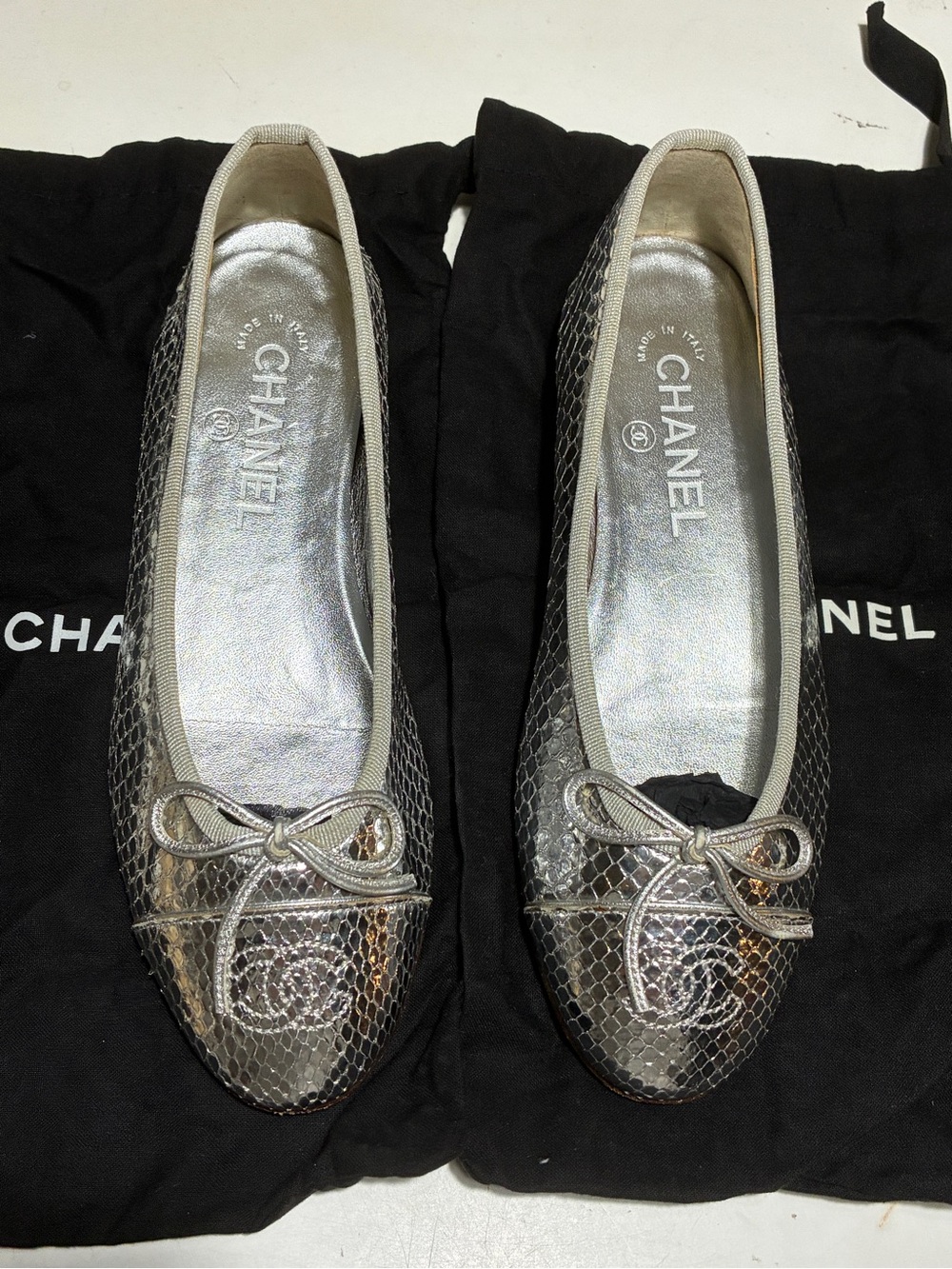 CHANEL Silver Metallic Snakeskin Quilted Ballerina Flats